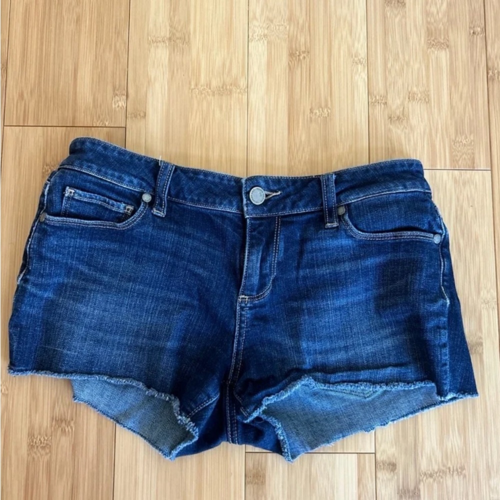 Paige Catalina Jean Shorts Dark Wash Low Rise
